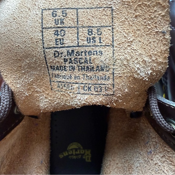 Dr. Martens 1460 Pascal in Chocolate Brown Size 8.5 US - Picture 8 of 10